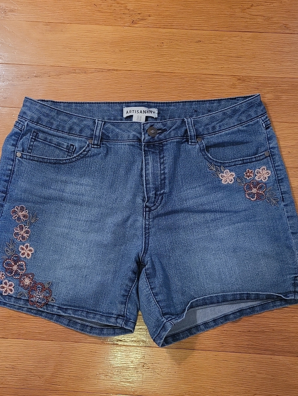 Artisan NY Blue Denim Shorts with Floral Embroidery